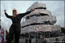 Argentina builds a tower of books | Recurso educativo 71730